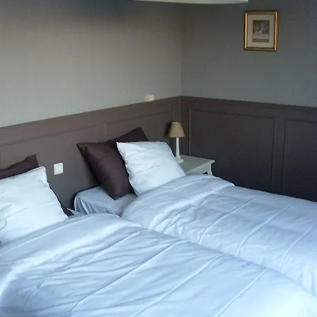 Hotel Amfora 3*